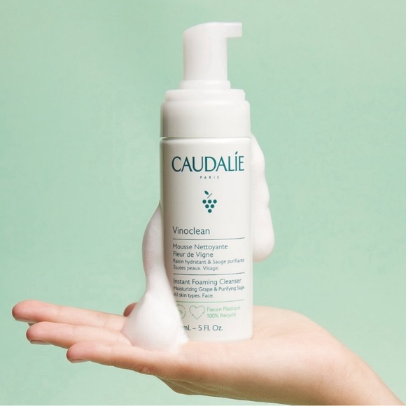 NEW Caudalie Instant Foaming Cleanser 150mL (sealed) - Picture 3 of 8
